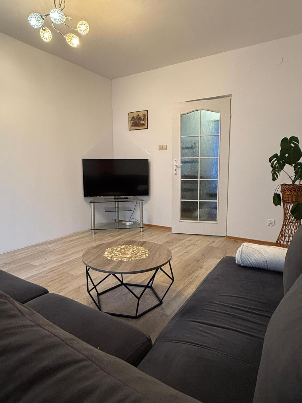 Family Apartment Přemyšl Exteriér fotografie