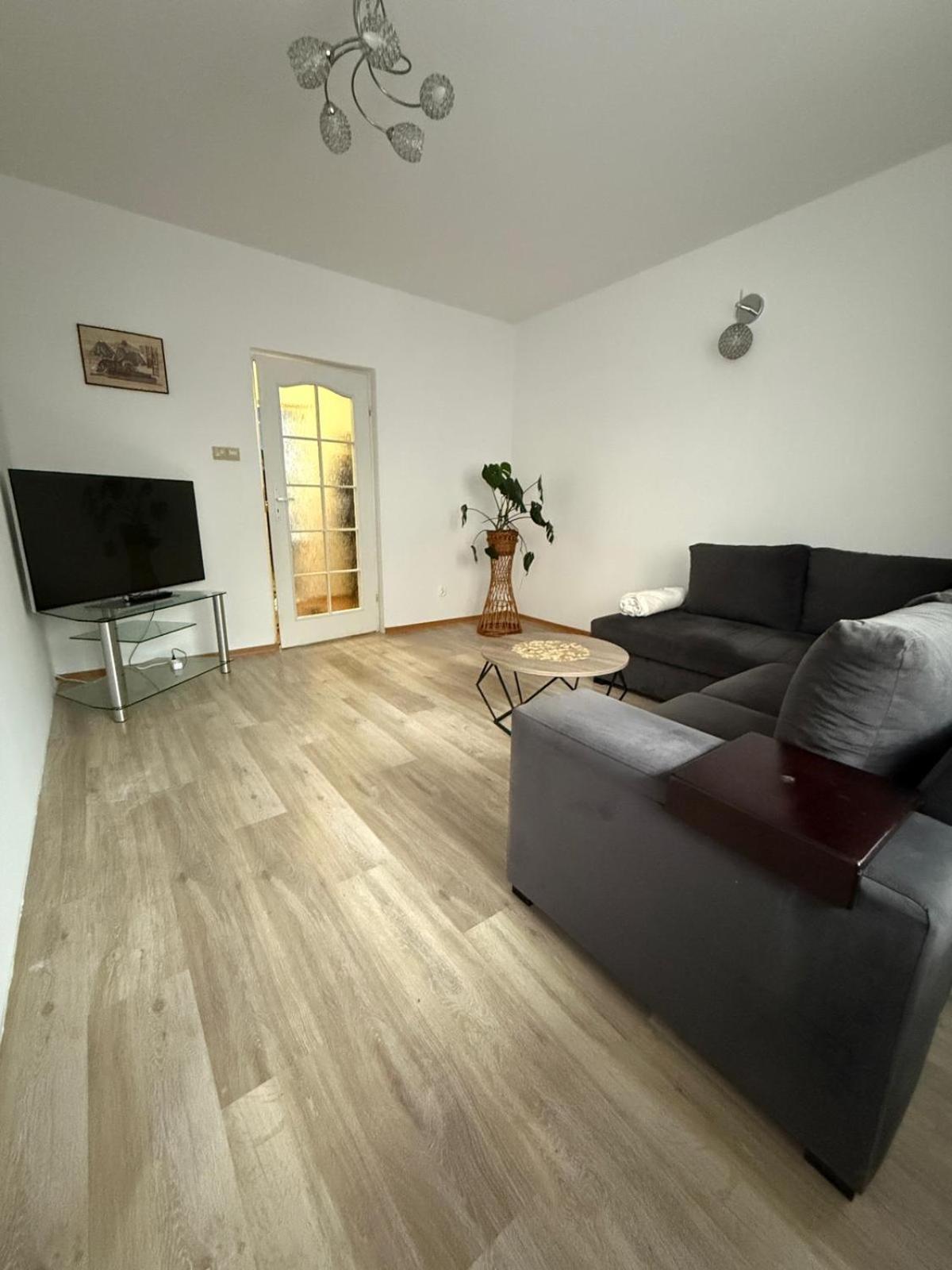 Family Apartment Přemyšl Exteriér fotografie